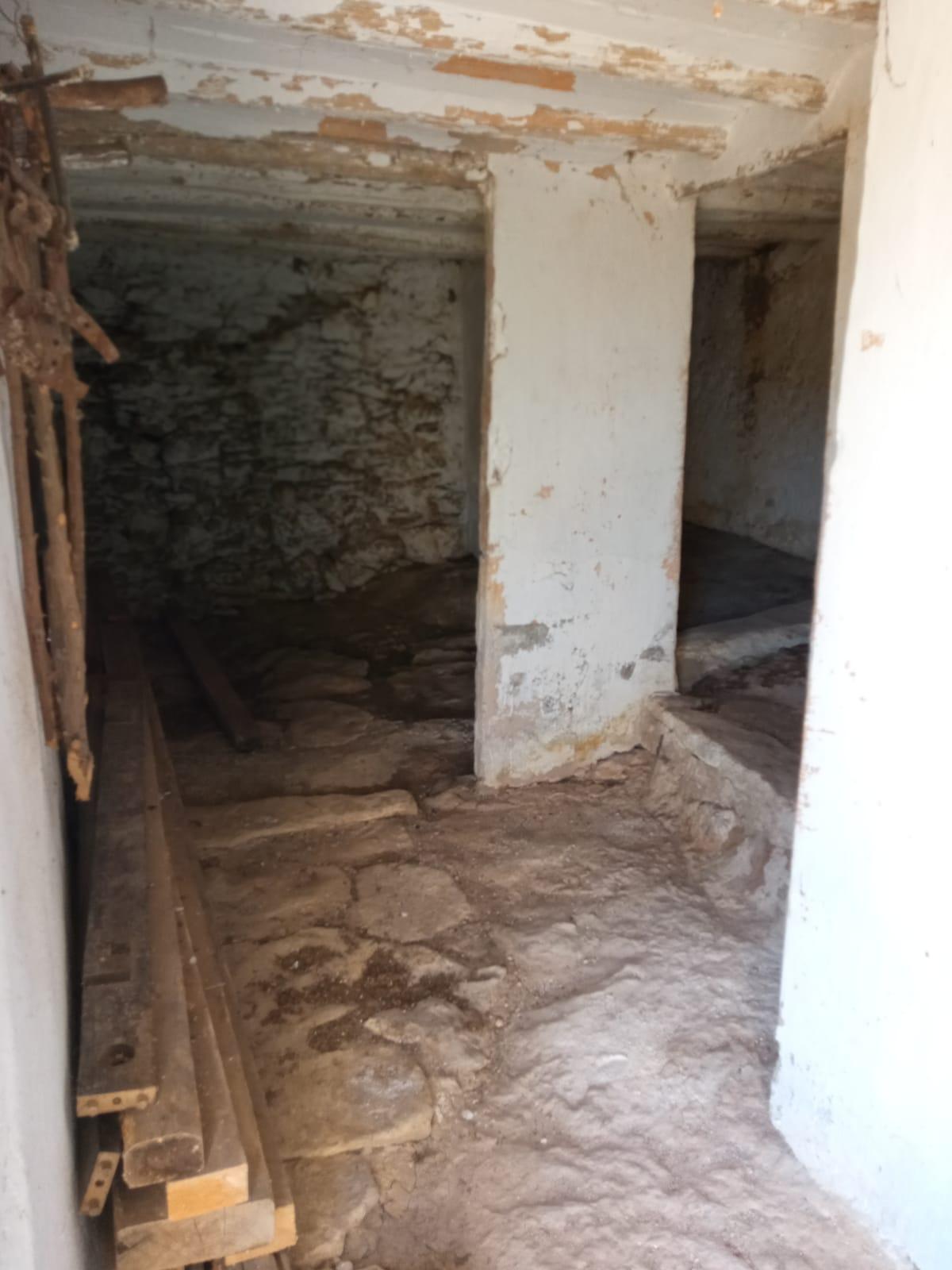 For sale of masia in Useras