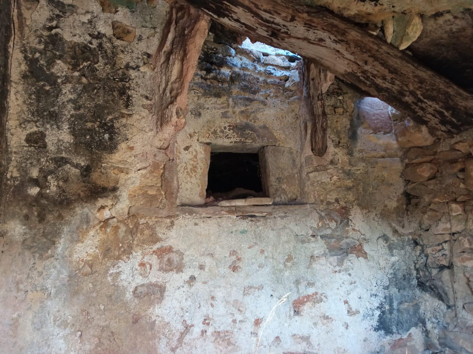 For sale of masia in Useras