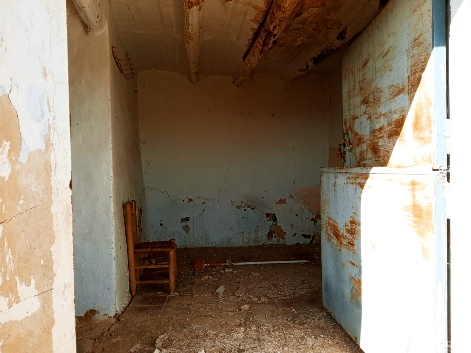 For sale of masia in Useras