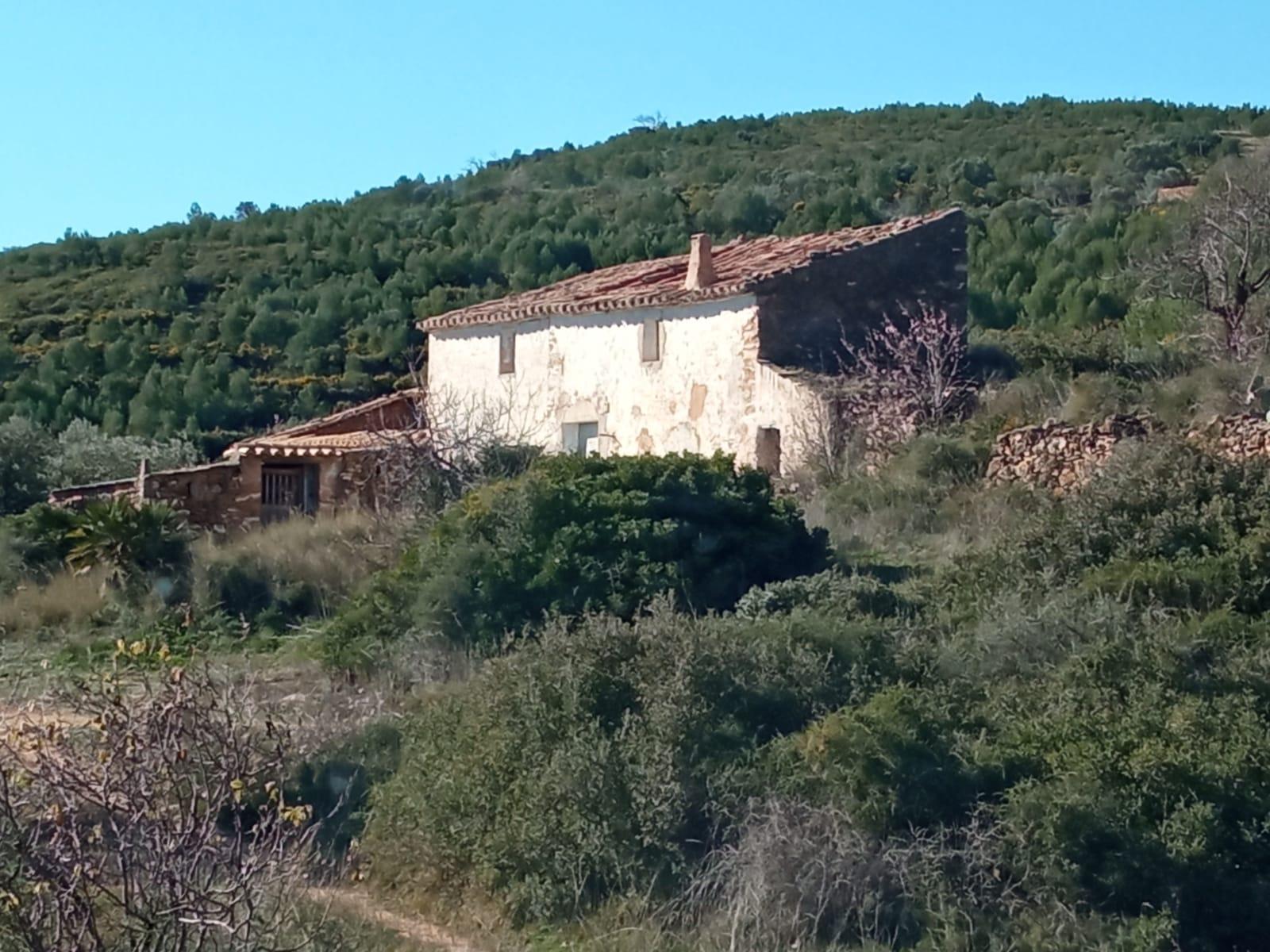 For sale of masia in Useras