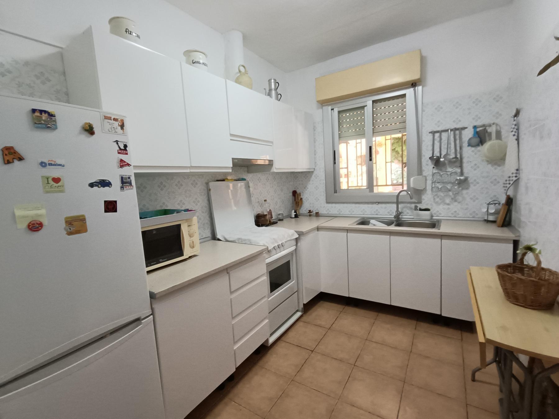 For sale of land in Almazora
