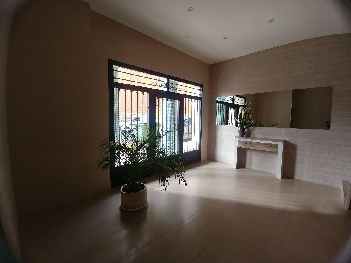 For sale of flat in Castellón