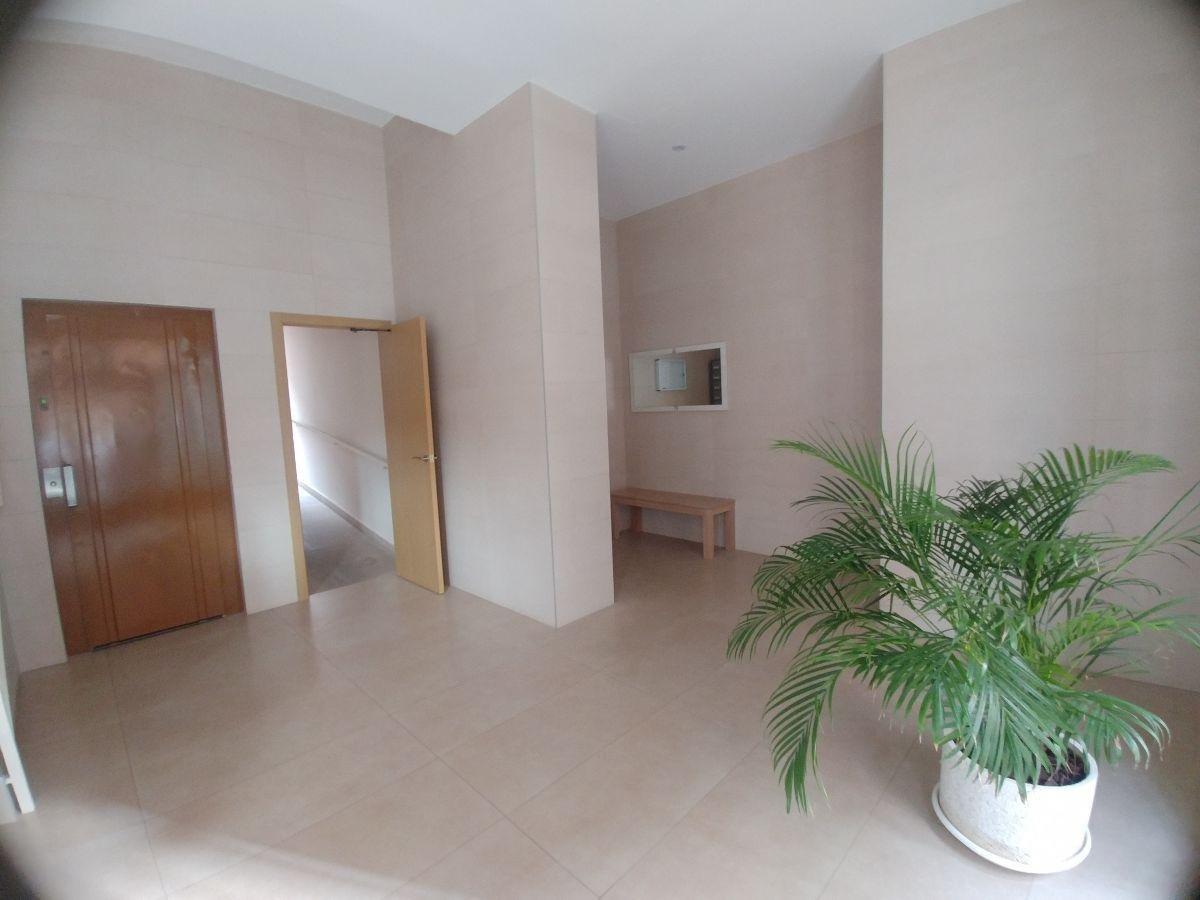 For sale of flat in Castellón