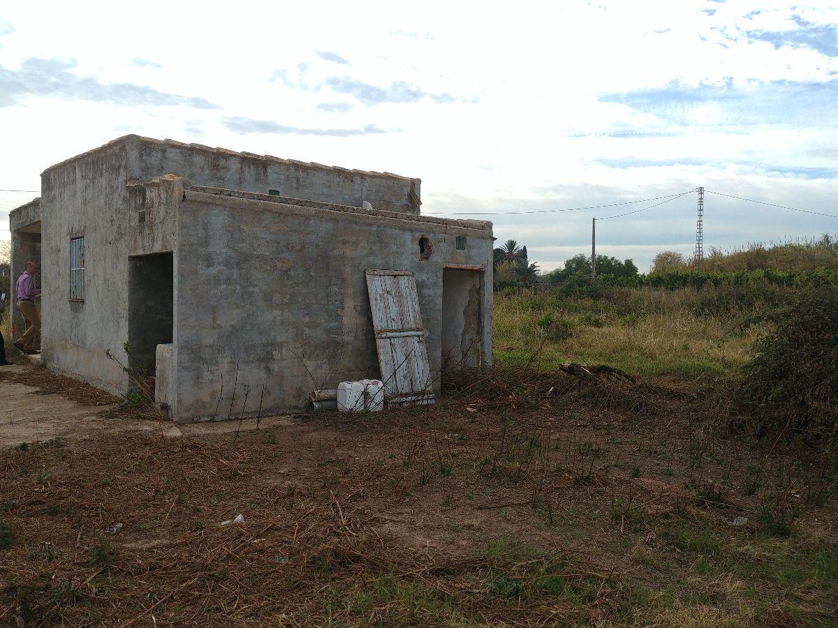 For sale of rural property in Castellón