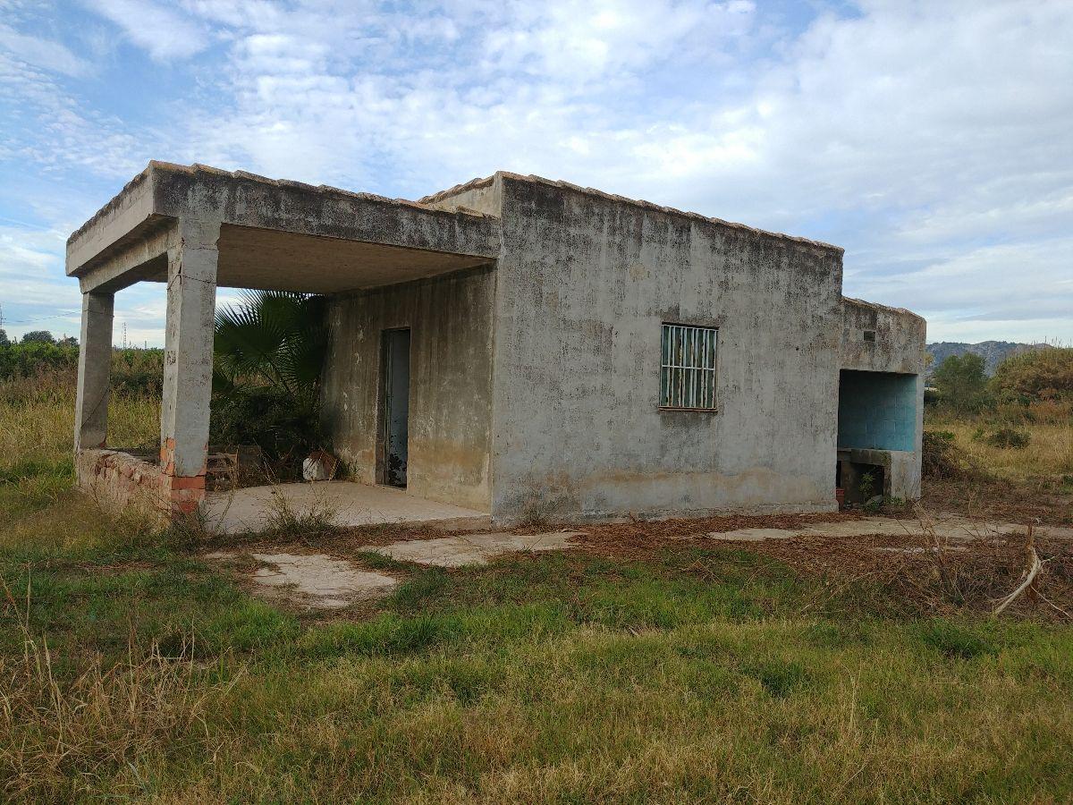 For sale of rural property in Castellón