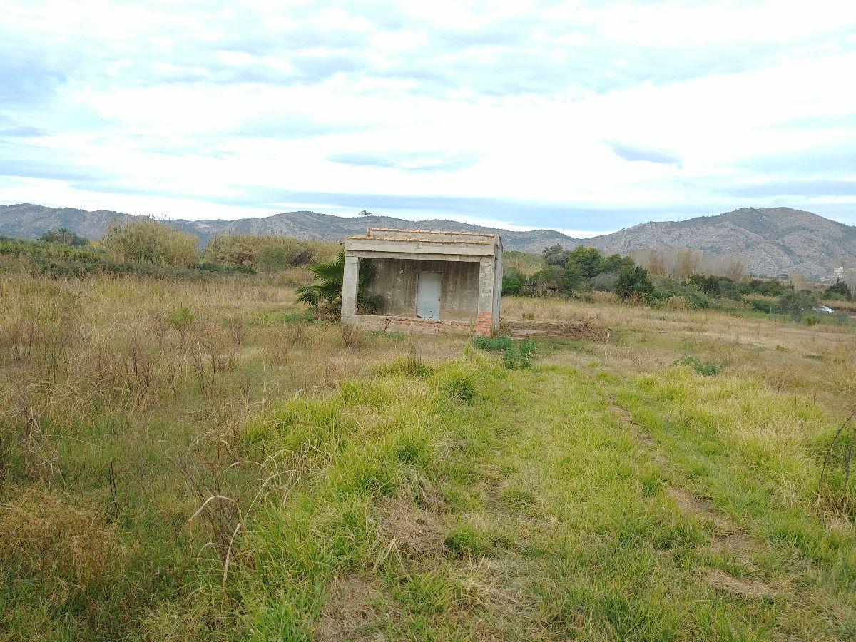 For sale of rural property in Castellón