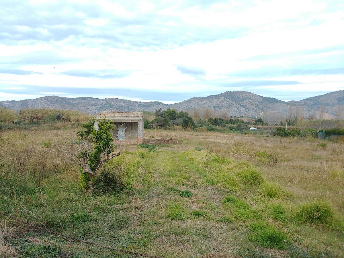 For sale of land in Castellón