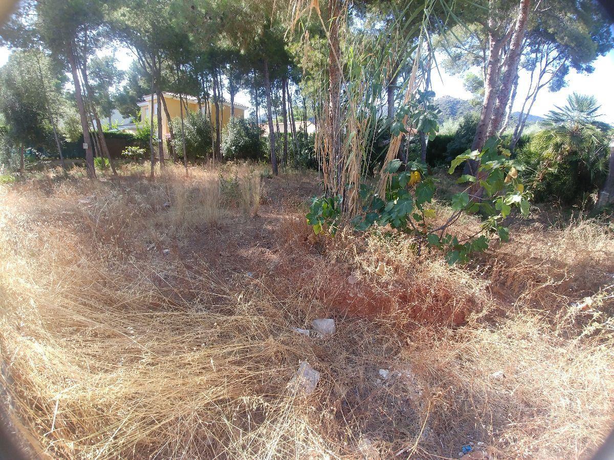 For sale of land in Benicasim