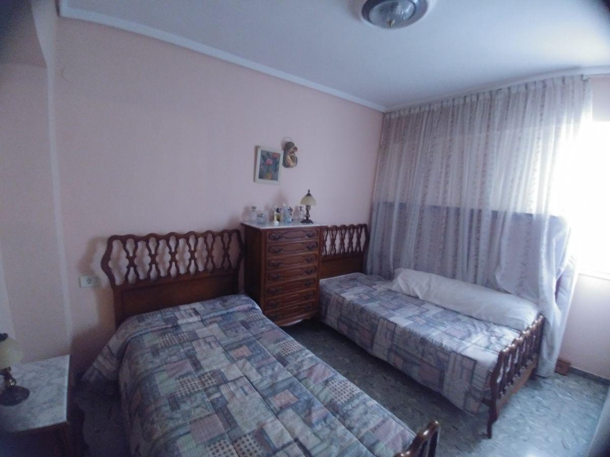 For sale of flat in Castellón