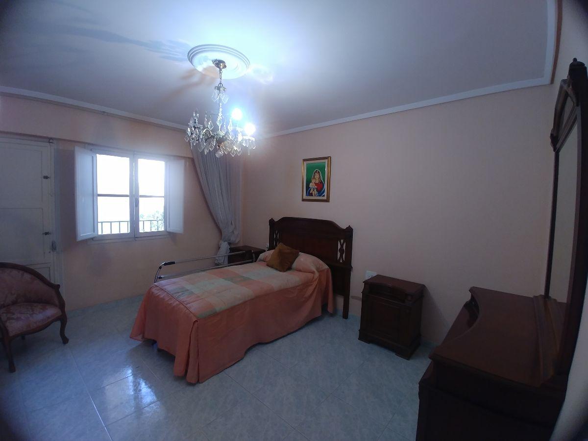 For sale of flat in Castellón