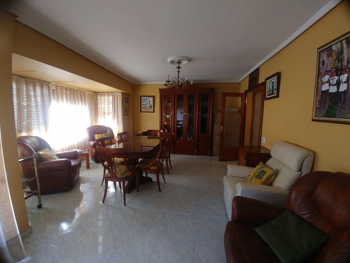 For sale of flat in Castellón