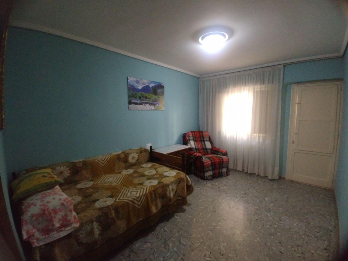 For sale of flat in Castellón