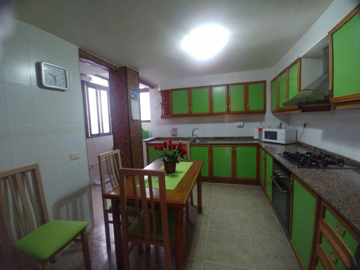 For sale of flat in Castellón