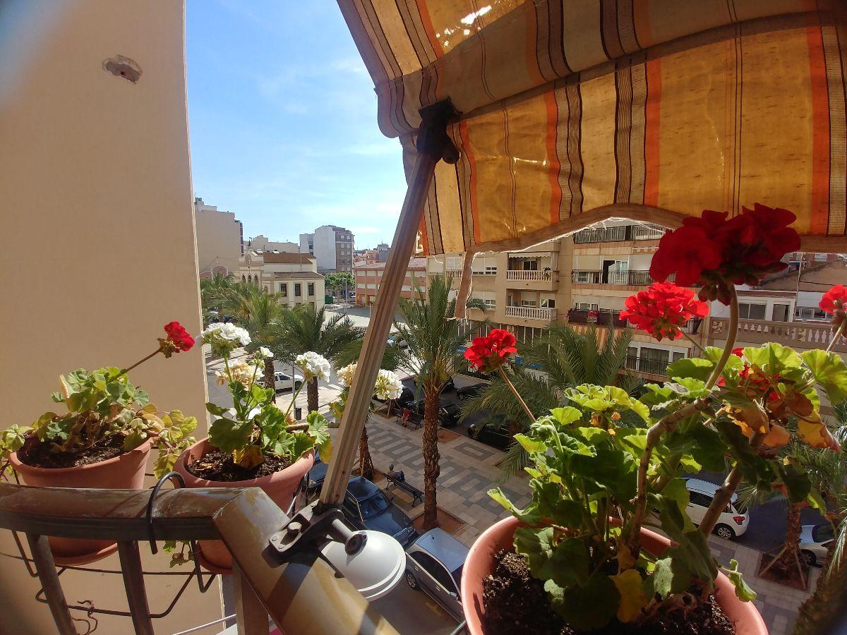 For sale of flat in Castellón