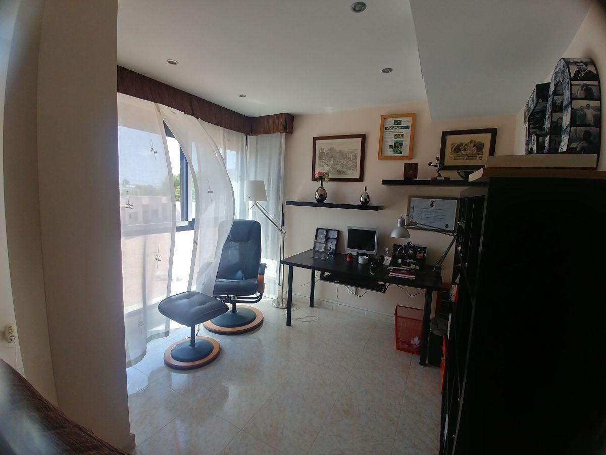 For sale of flat in Castellón