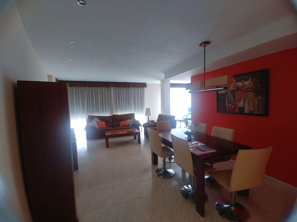 For sale of flat in Castellón