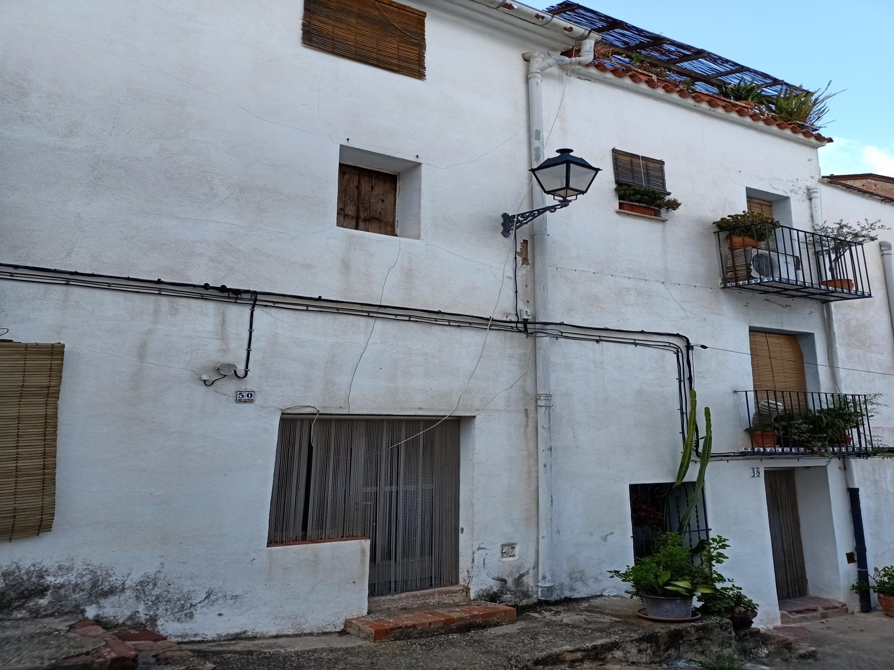 For sale of house in Vilafamés