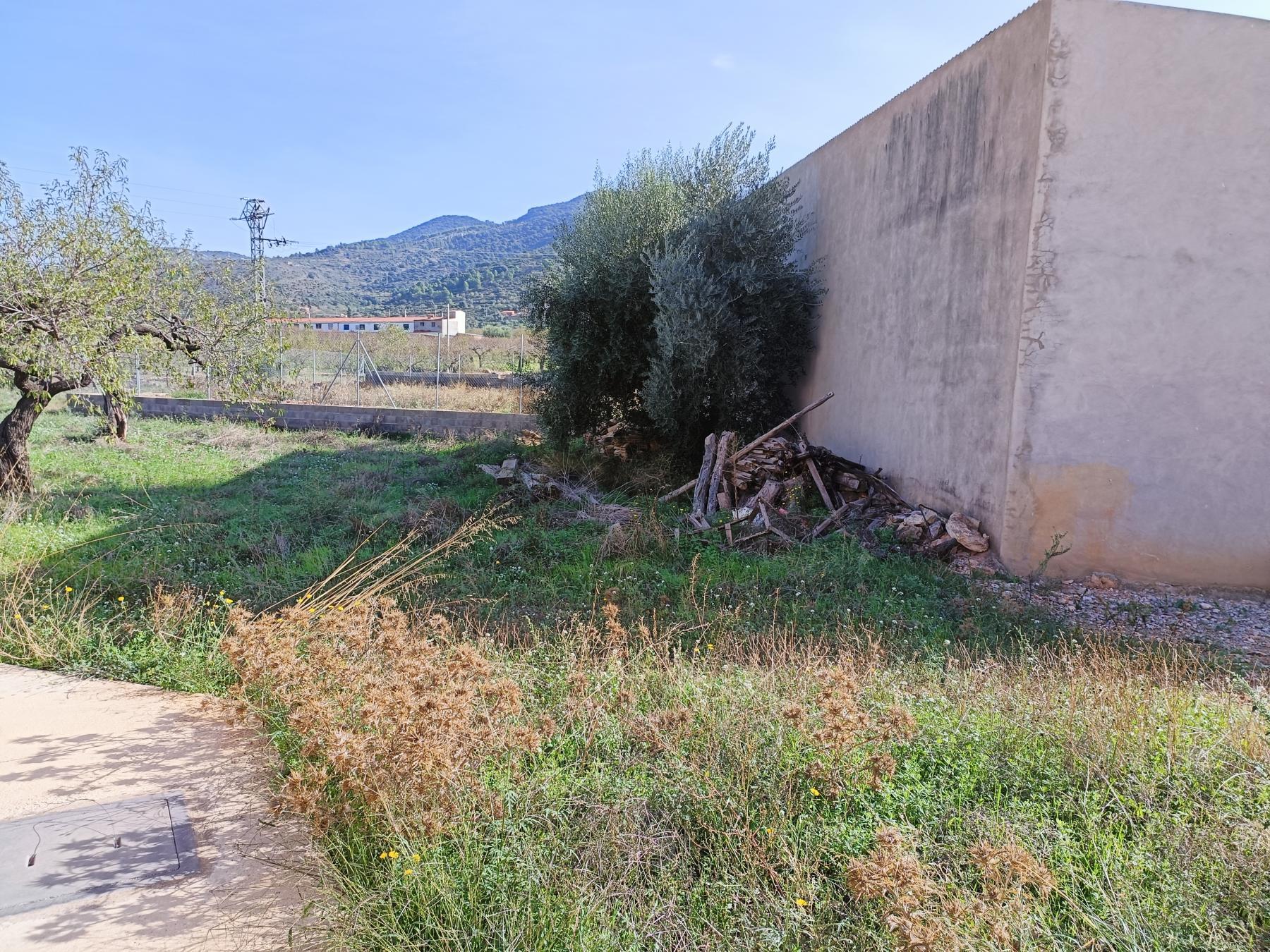 For sale of masia in Sierra Engarcerán