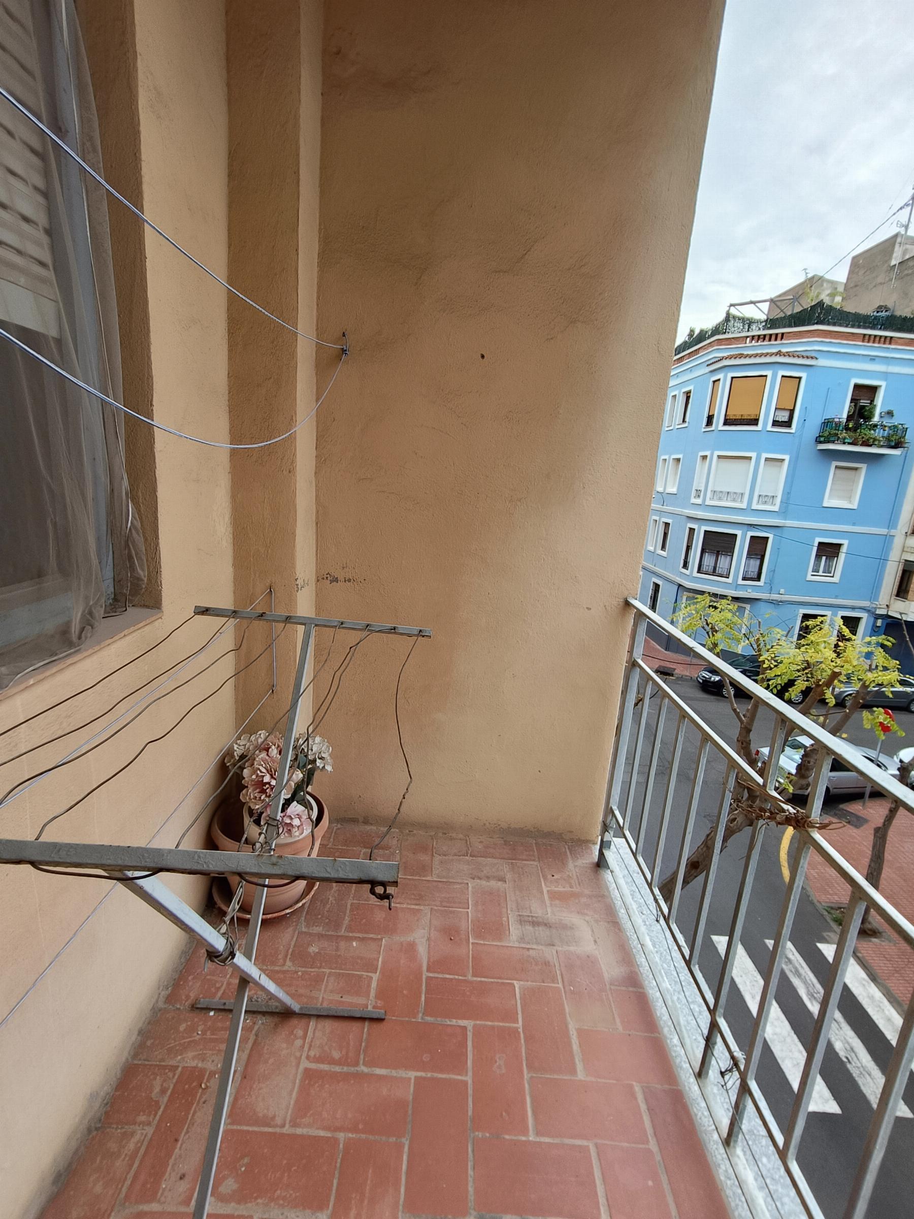 For sale of flat in Castellón