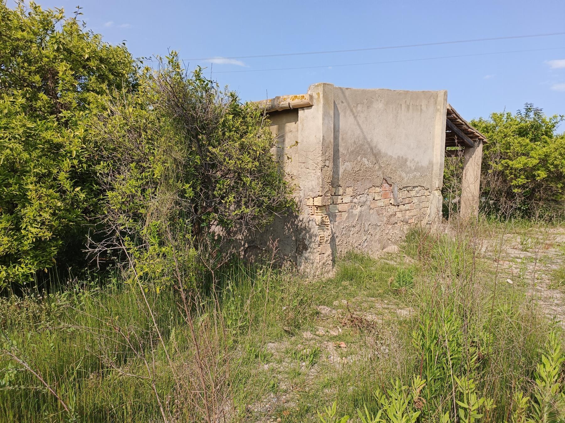 For sale of rural property in Castellón