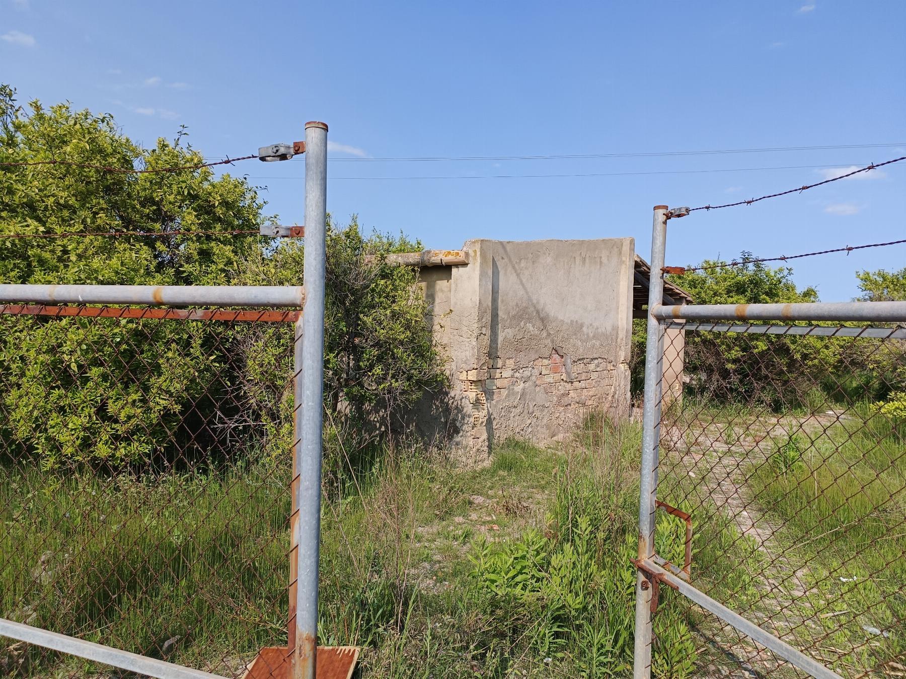 For sale of rural property in Castellón