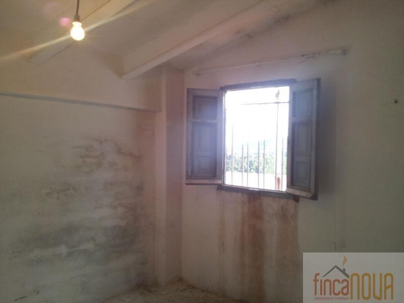 For sale of house in Useras