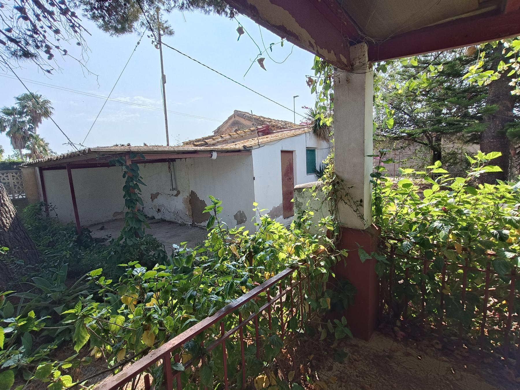 For sale of house in Castellón