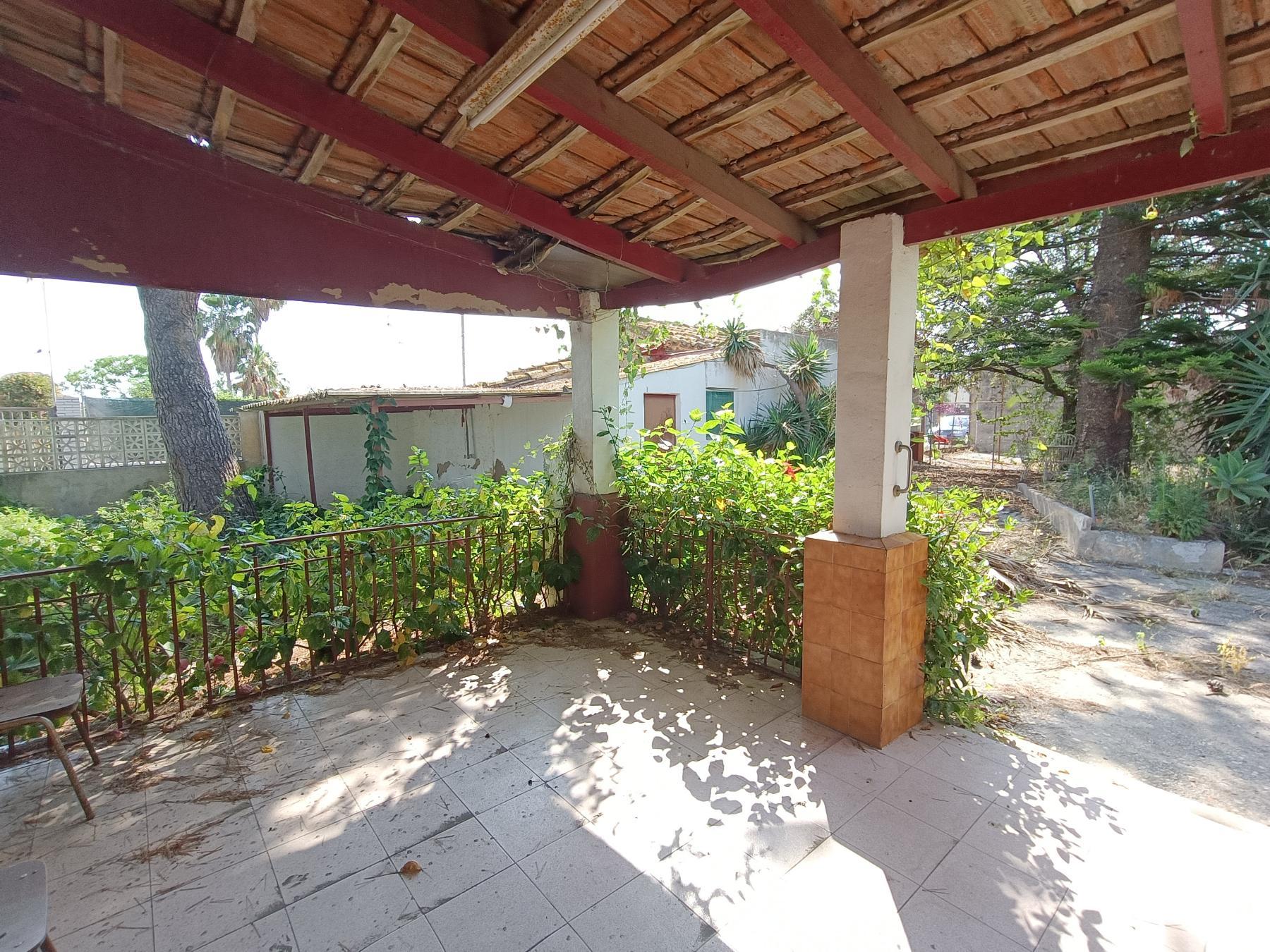 For sale of house in Castellón