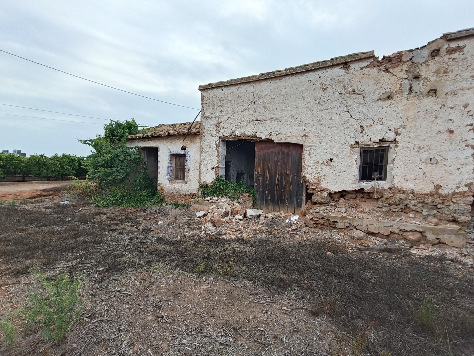 For sale of rural property in Castellón