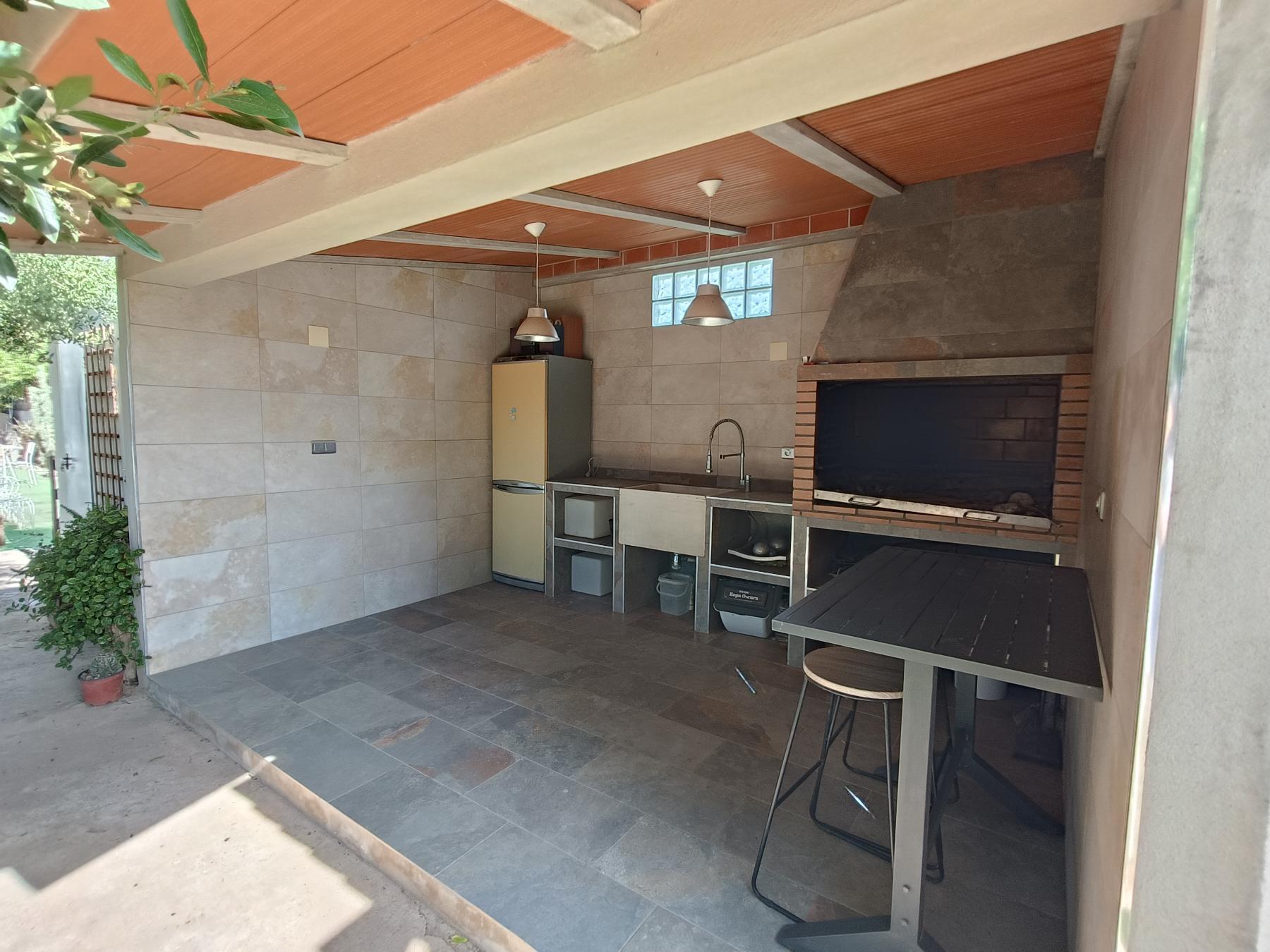 For sale of chalet in Castellón