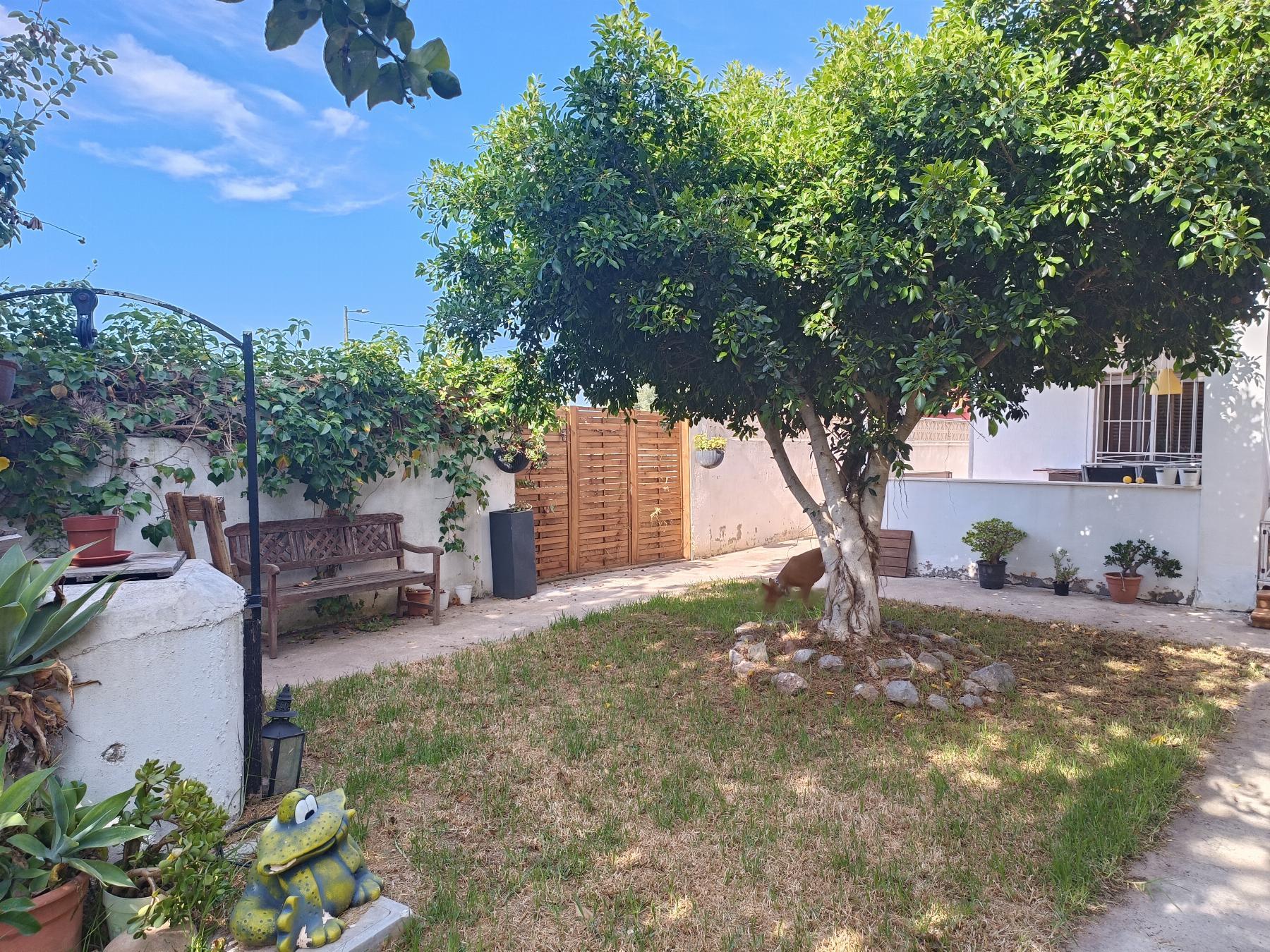 For sale of chalet in Castellón