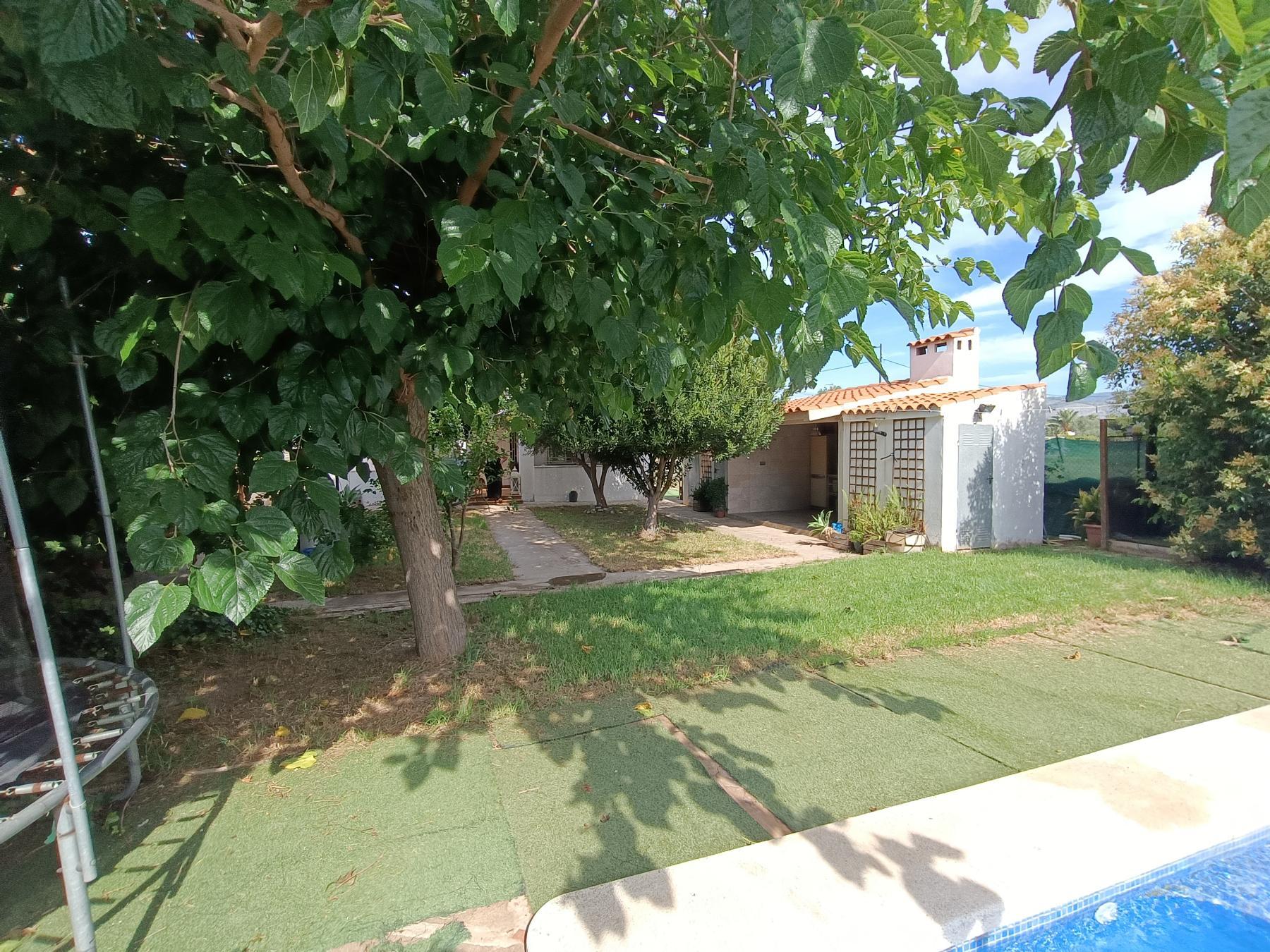 For sale of chalet in Castellón
