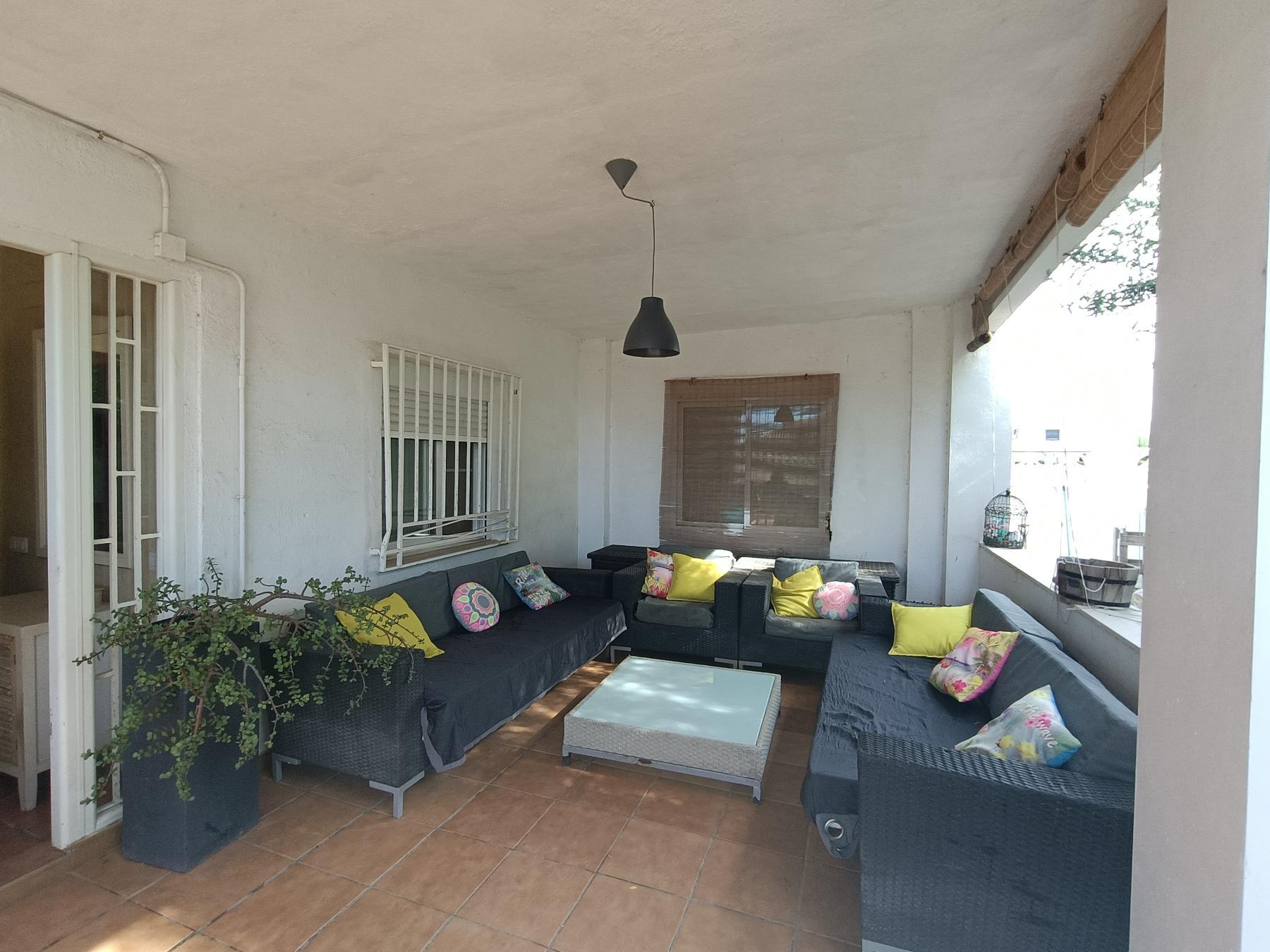 For sale of chalet in Castellón