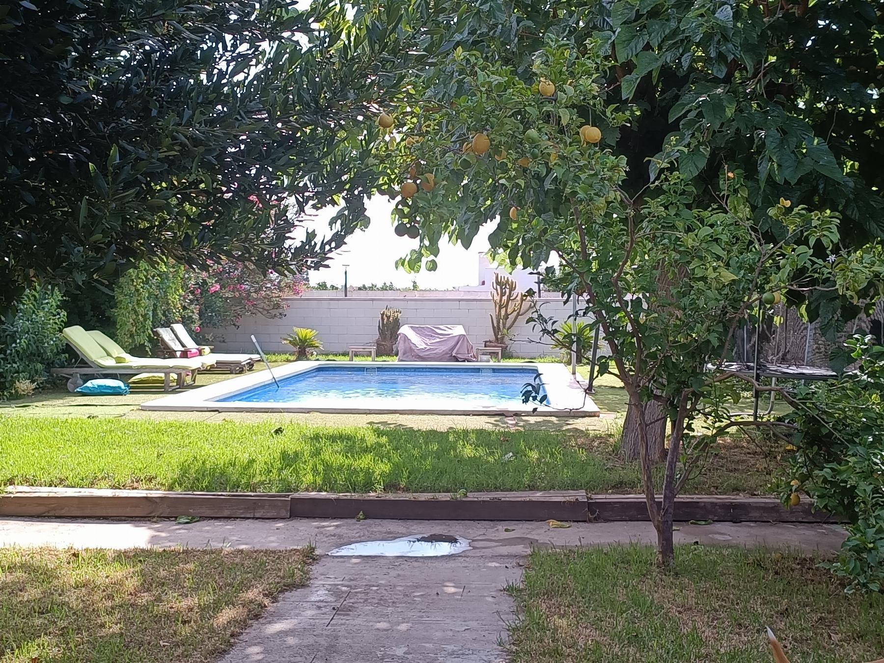 For sale of chalet in Castellón