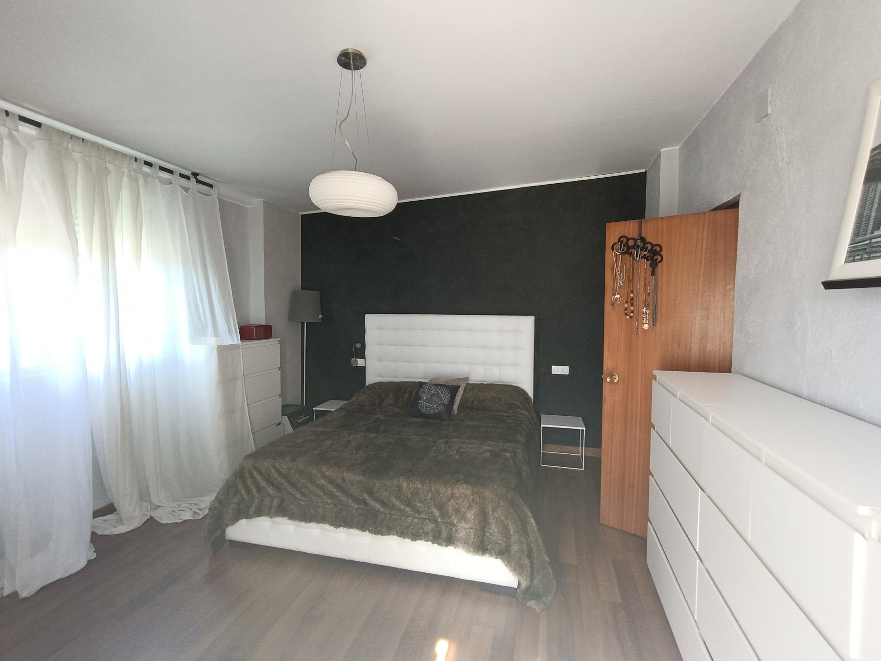 For sale of chalet in Castellón