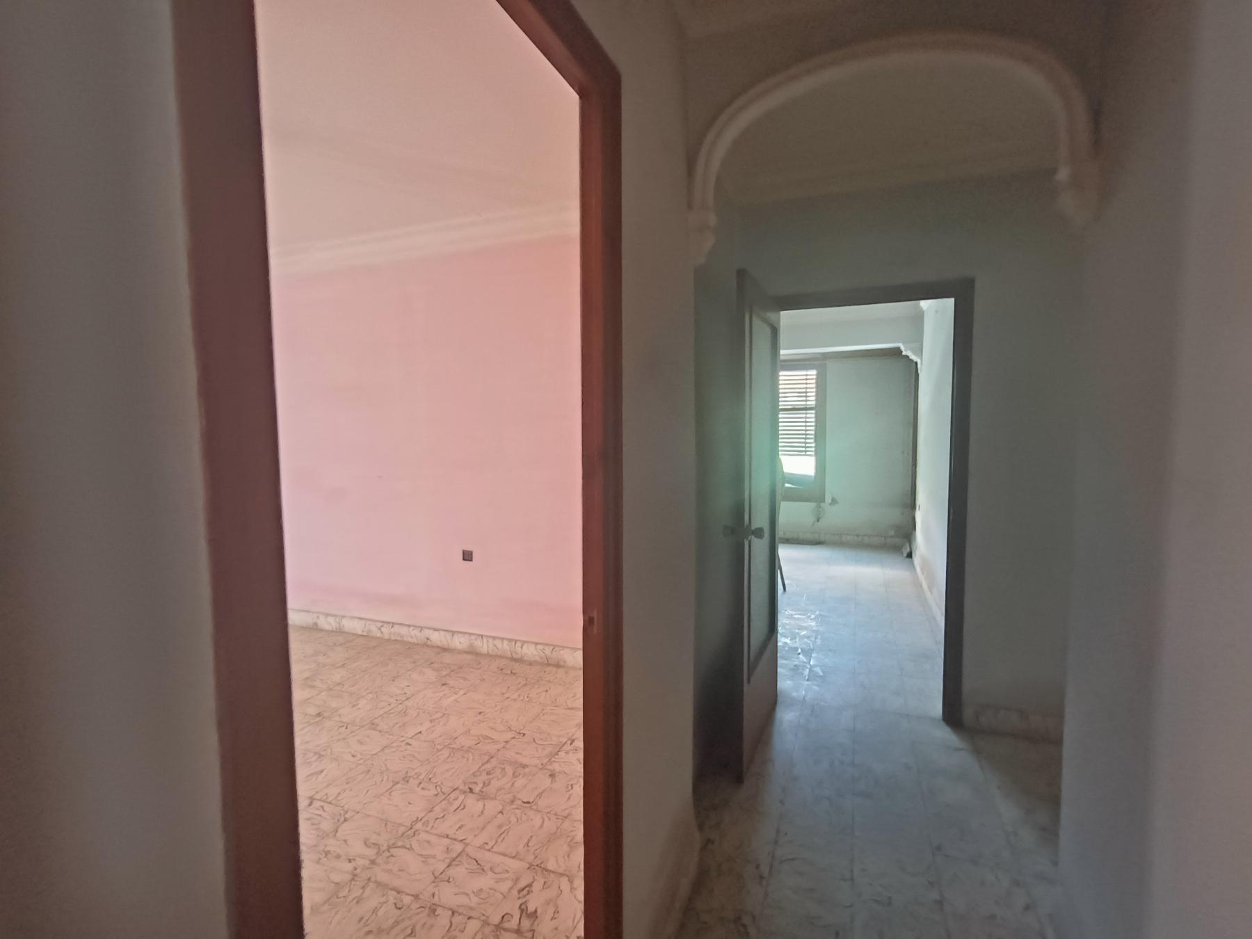 For sale of flat in Castellón