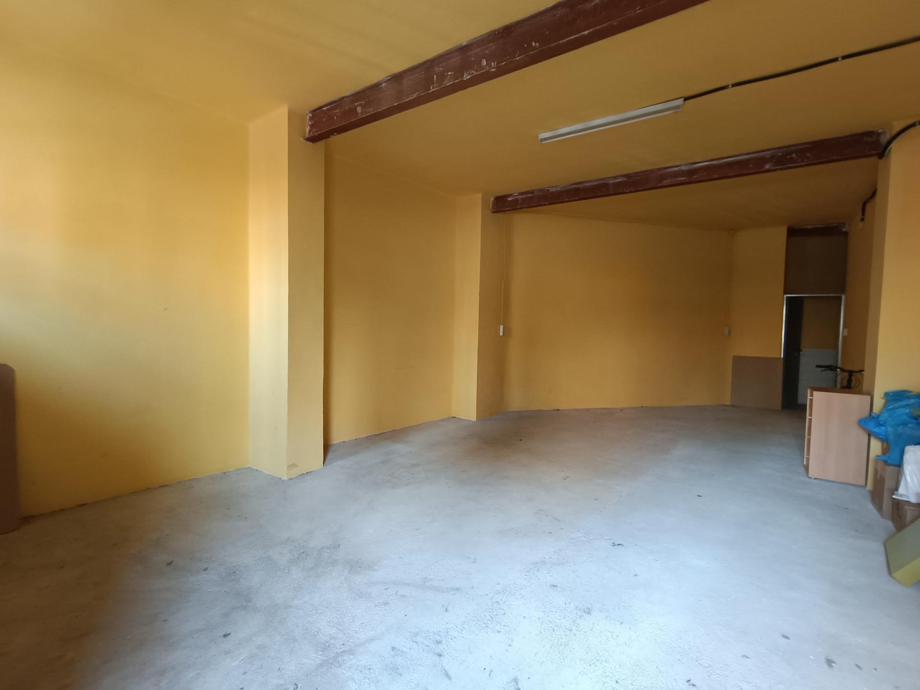 Venta de local comercial en Castellón