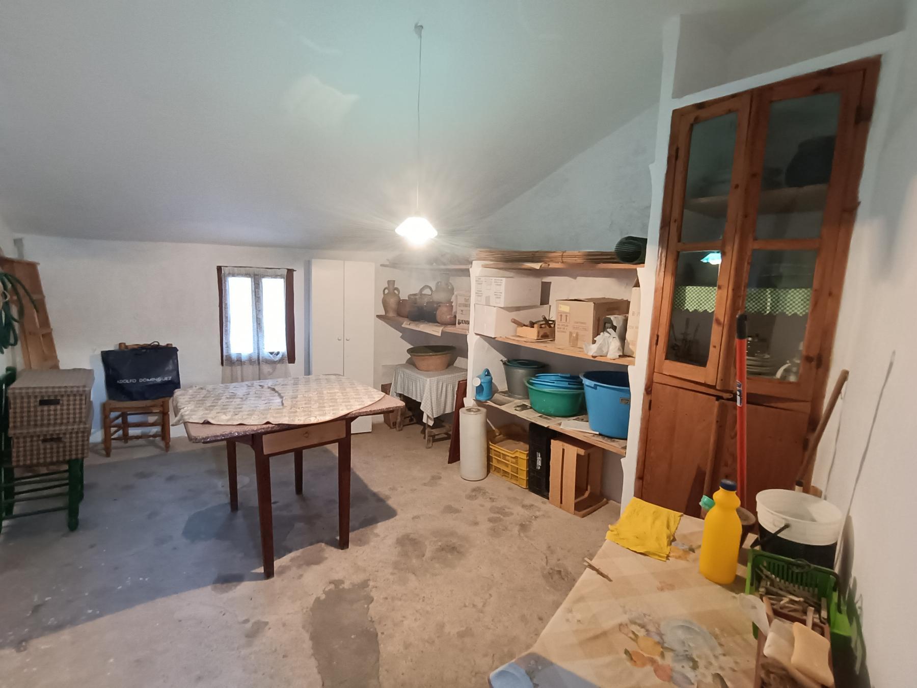 For sale of house in Lucena del Cid