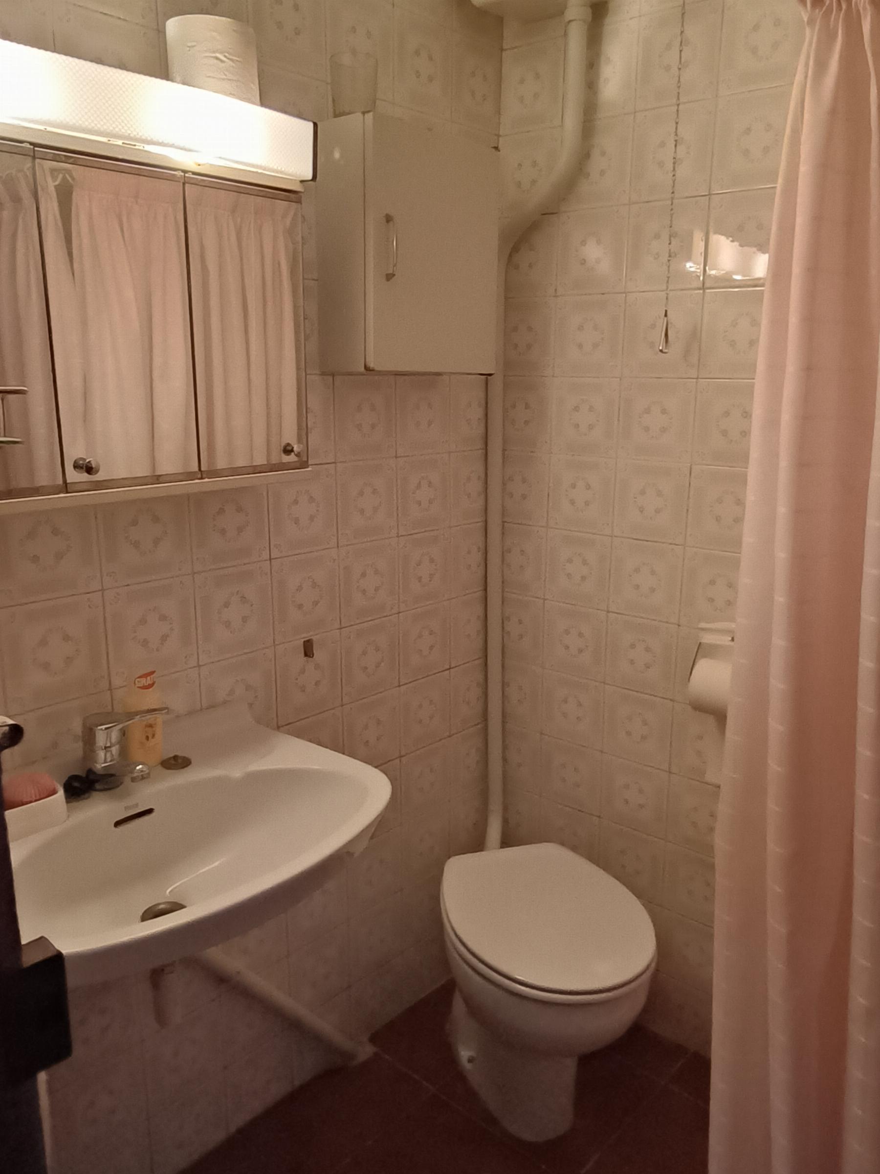 For sale of house in Lucena del Cid