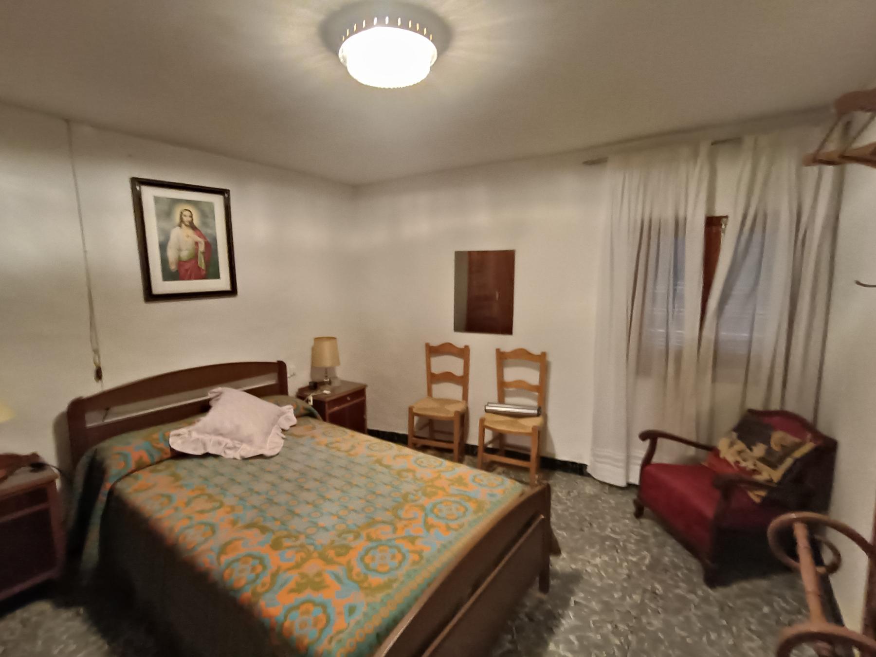 For sale of house in Lucena del Cid