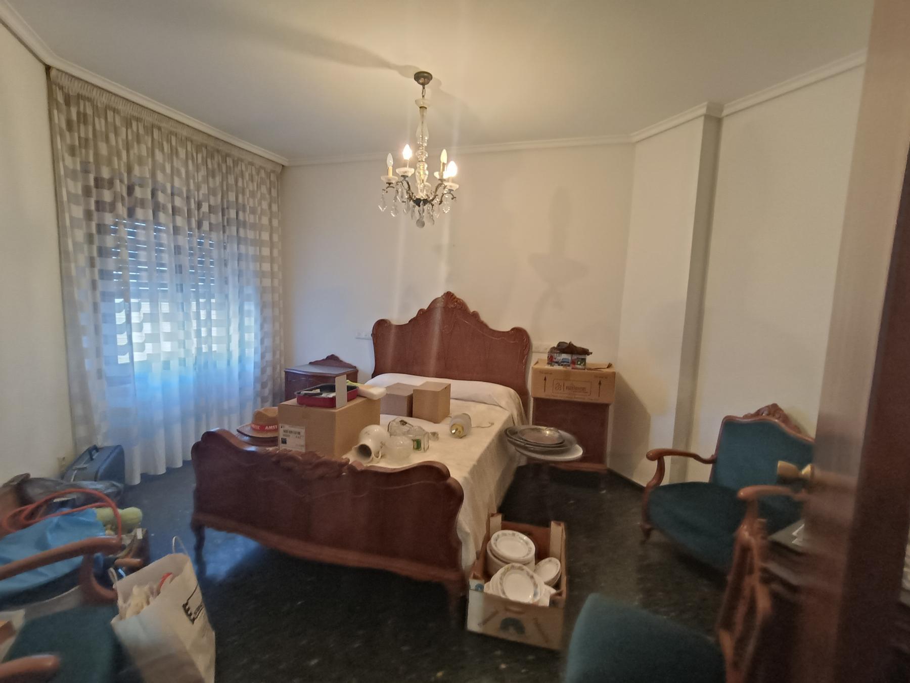 For sale of flat in Castellón