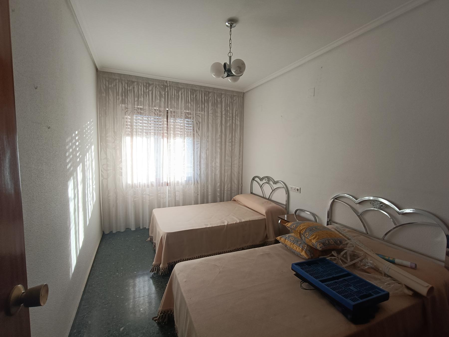 For sale of flat in Castellón
