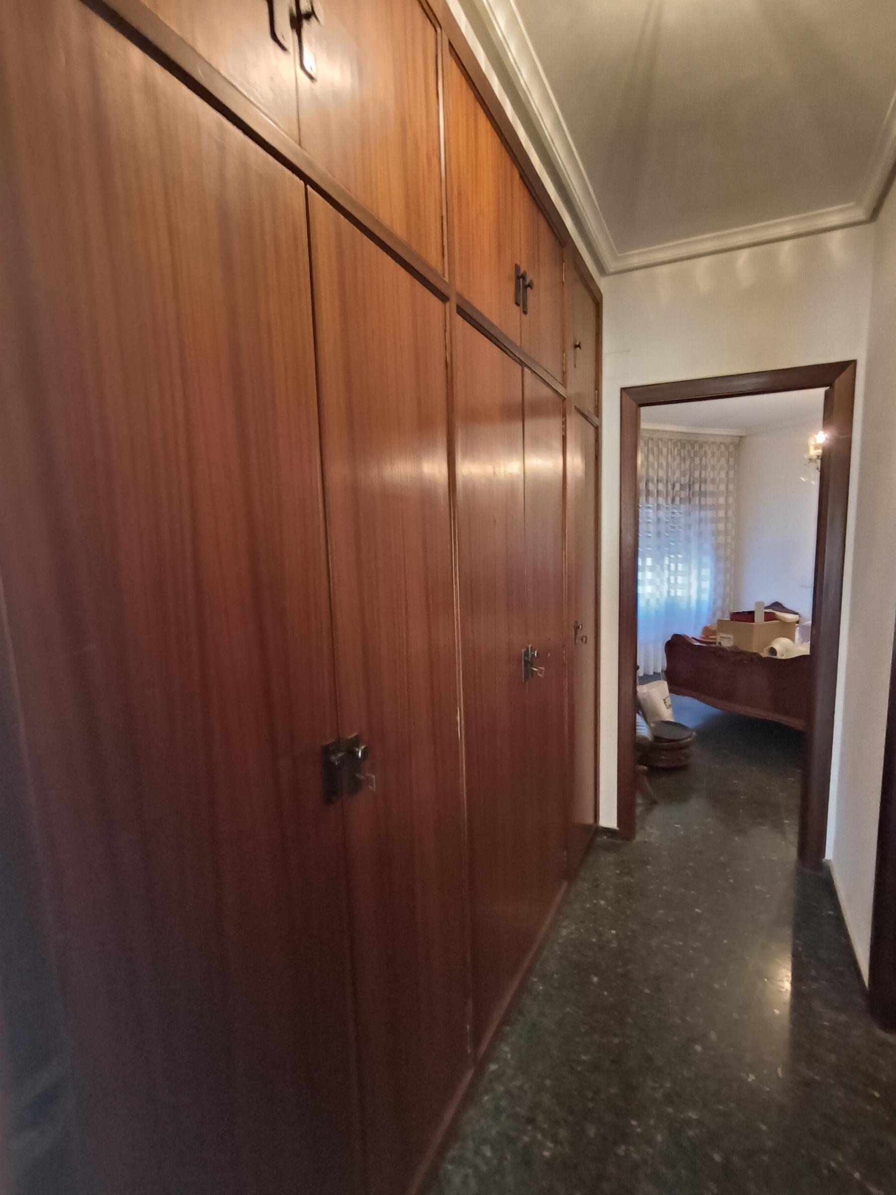 For sale of flat in Castellón