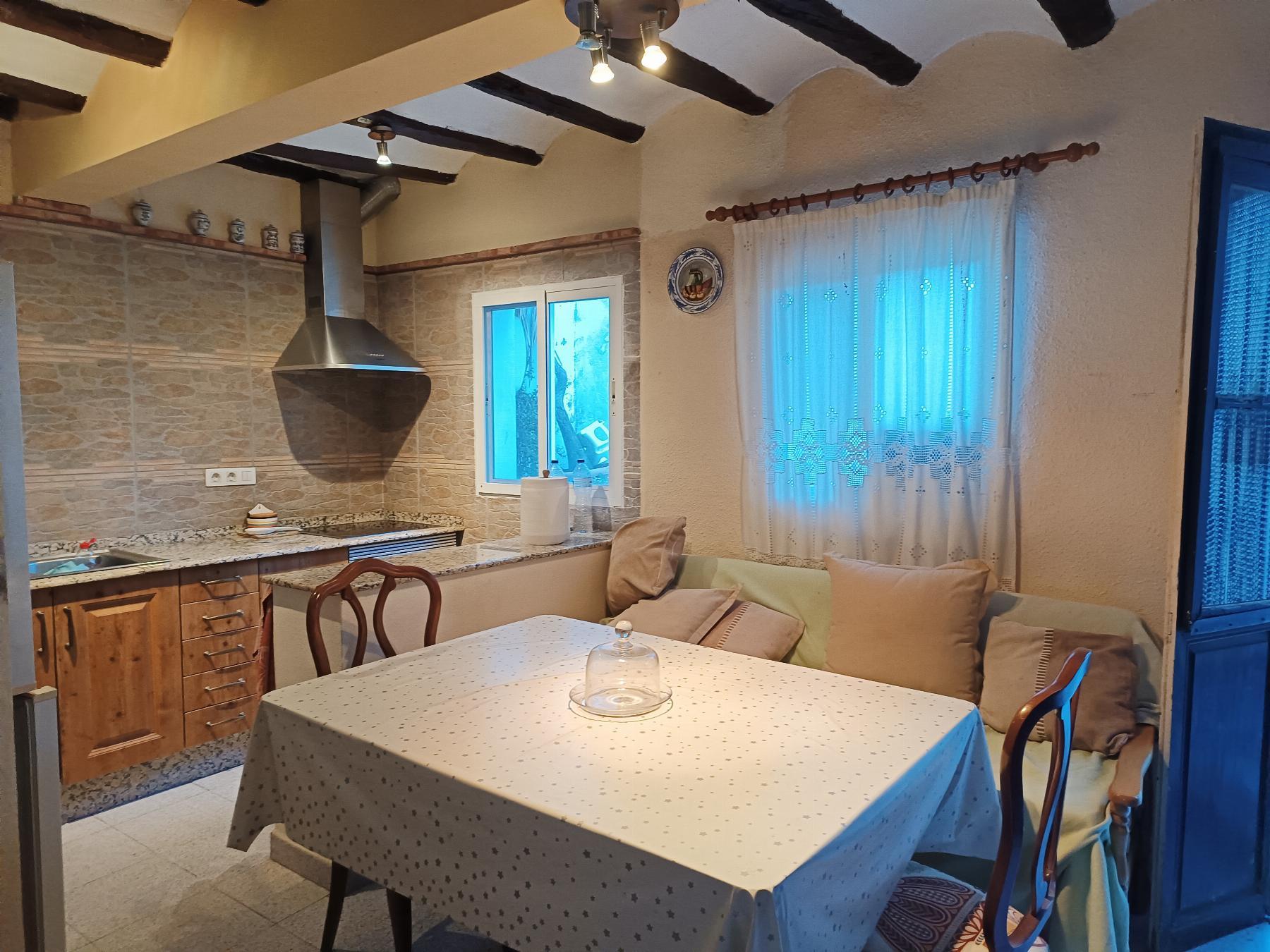 For sale of house in Vilafamés