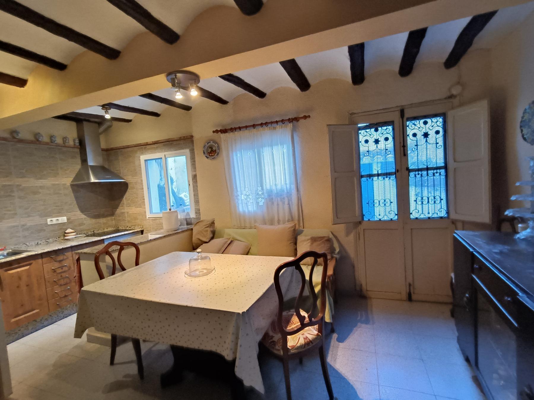 For sale of house in Vilafamés