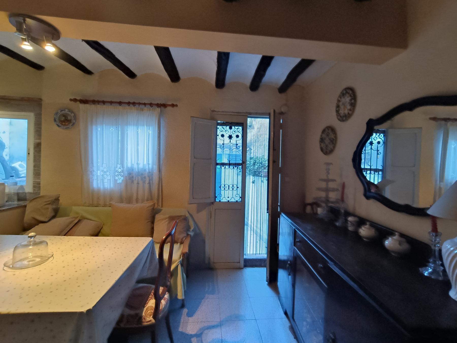 For sale of house in Vilafamés