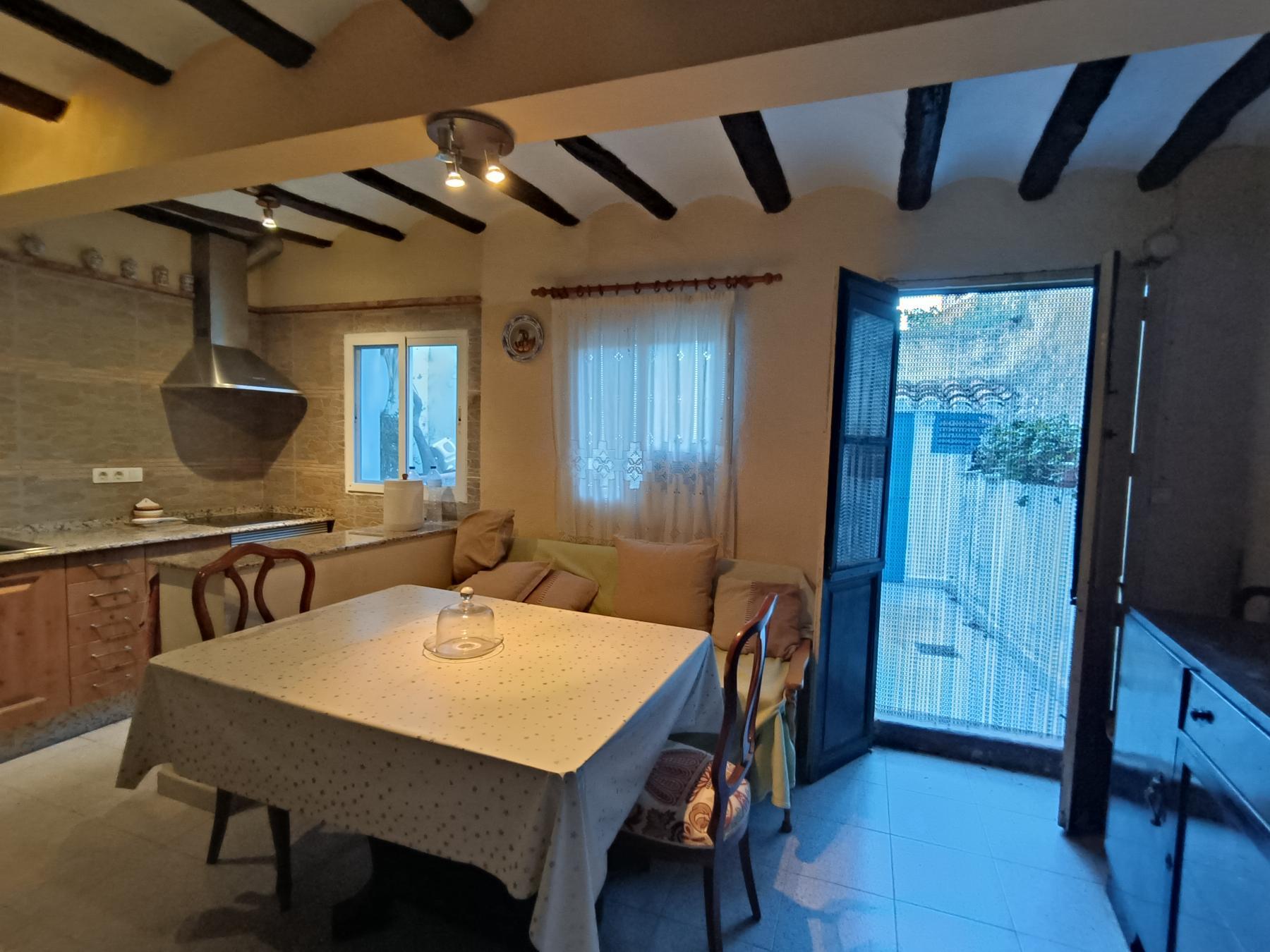 For sale of house in Vilafamés