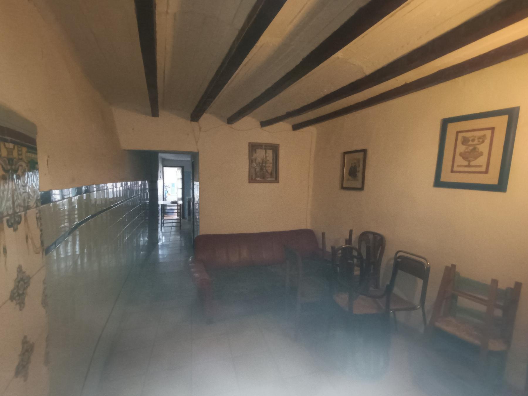 For sale of house in Useras