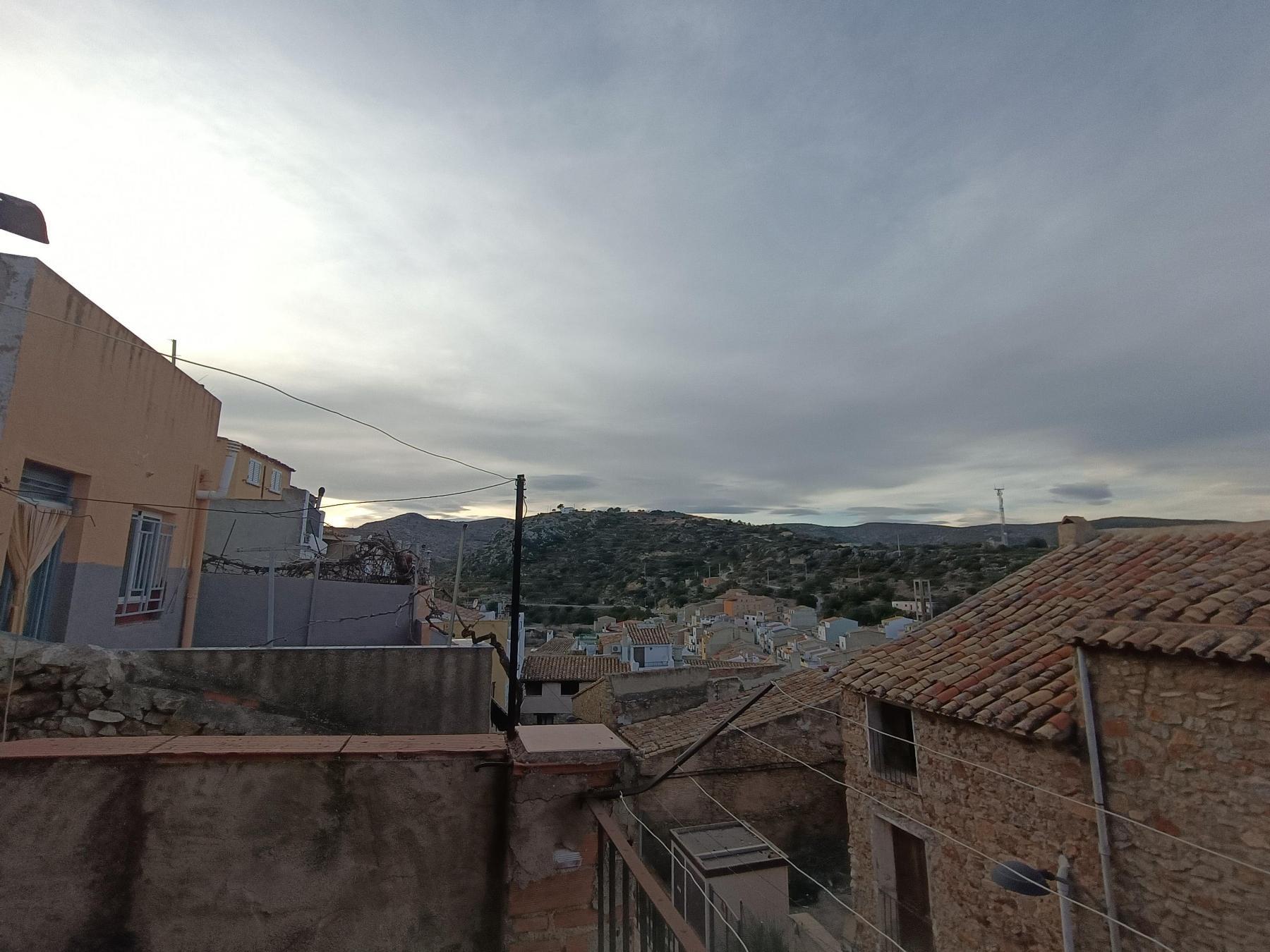 For sale of house in Useras