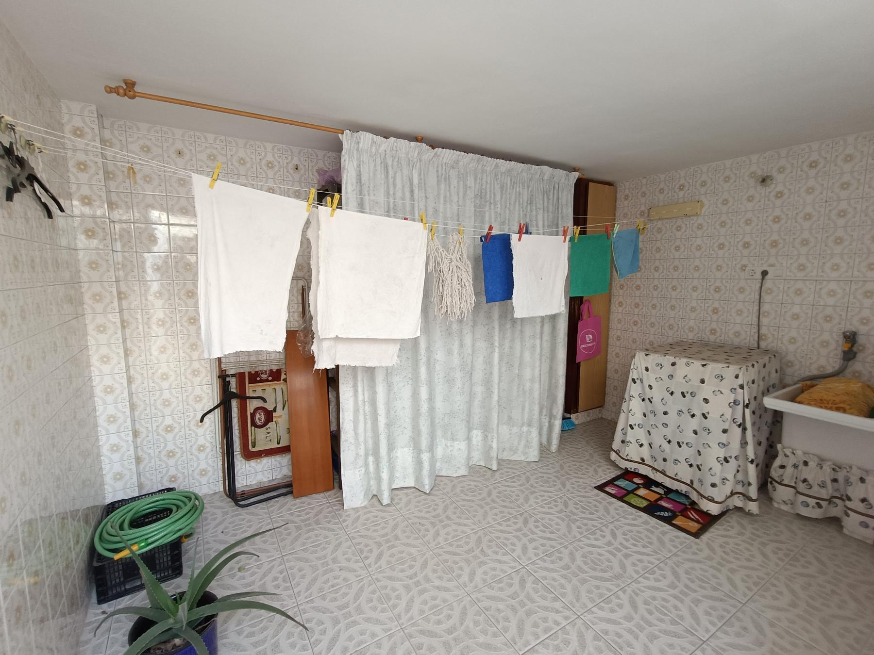 For sale of house in Castellón